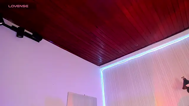 ashleey_doll webcam