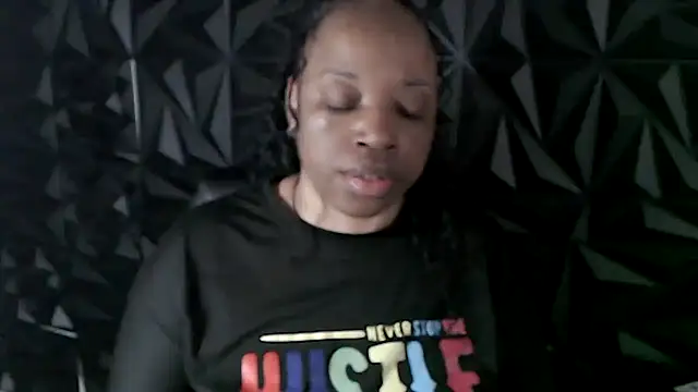 Sexymona1218 webcam