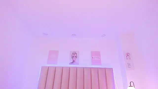 Sora_mae webcam