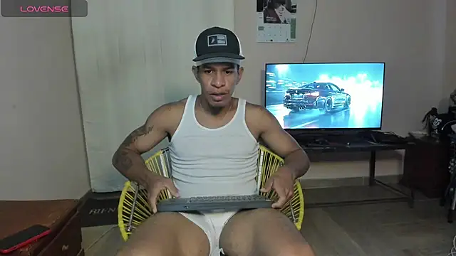 antonio_aguilarx webcam