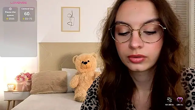 Real_cutie1 webcam