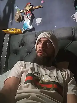 hairy_mannn webcam