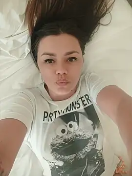 KrissSexi webcam