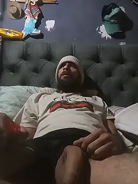 hairy_mannn webcam