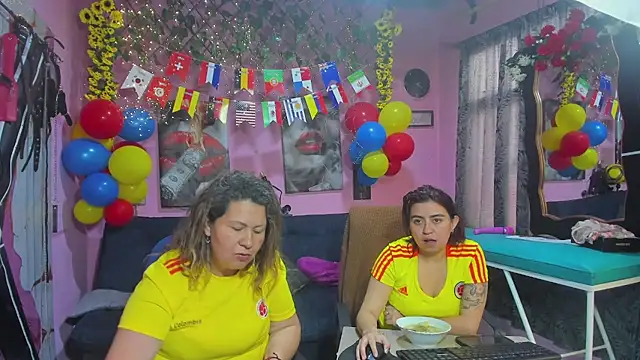 lesbiancuple webcam