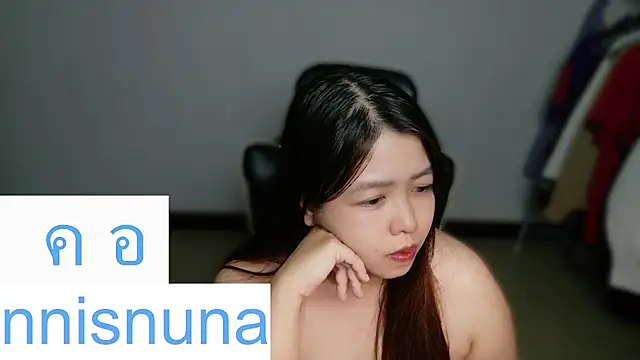 nunanunanuna webcam