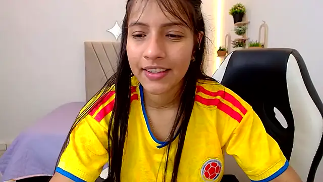 zara_cute webcam