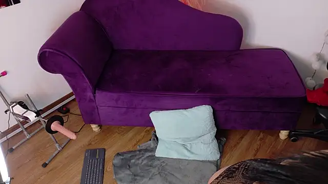 emma_sexxy (F young) - 🥵FLASH PUSSY😈