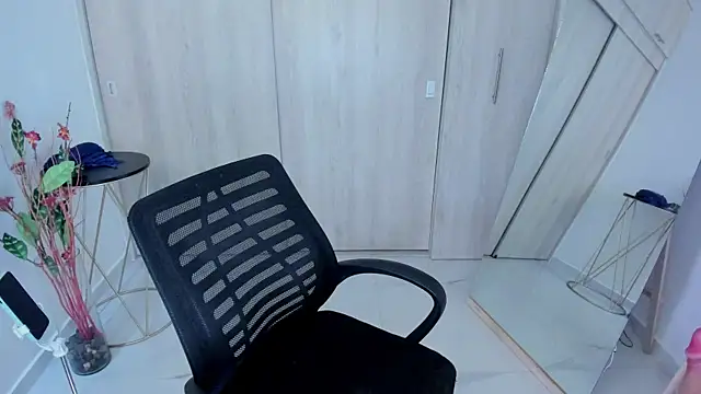 Adele_Sweett webcam