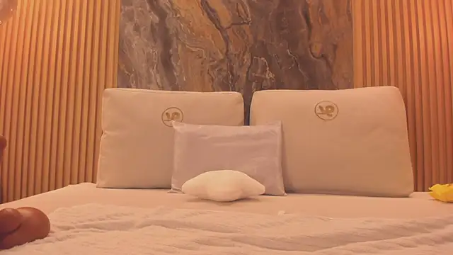 mary_spencer webcam