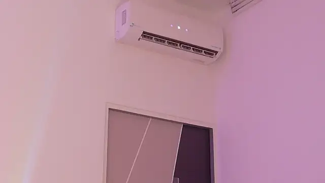 Hannah-Prada webcam