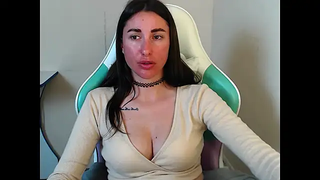 Cammil1a_horn webcam