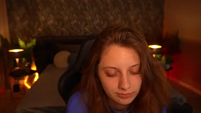 CuteeFoxy webcam