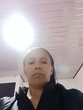 kathaardiente live cam on StripChat