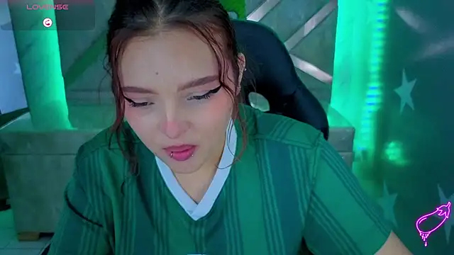 mia_foster_t webcam