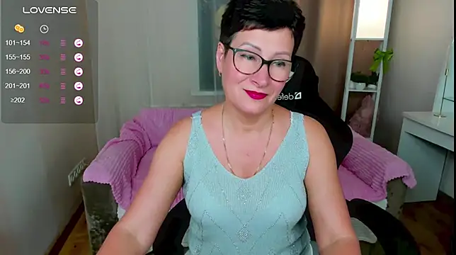 JennyMons webcam