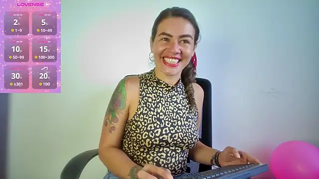 oriana_thomson01 webcam