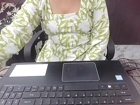 Bold-Divya1 webcam