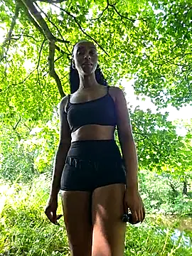 Hazel_Dollxx