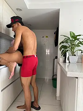 Wild_lovers_ webcam