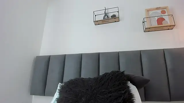 MaraOwen_ webcam