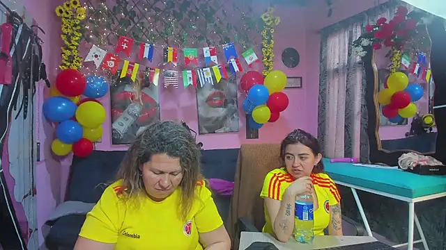 lesbiancuple webcam