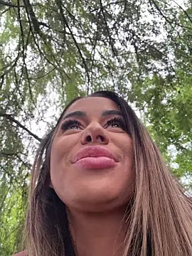 KirstieVegas