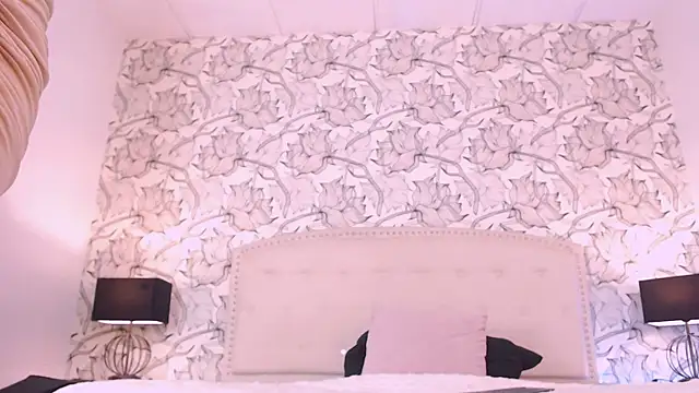 Venusandrea29 webcam