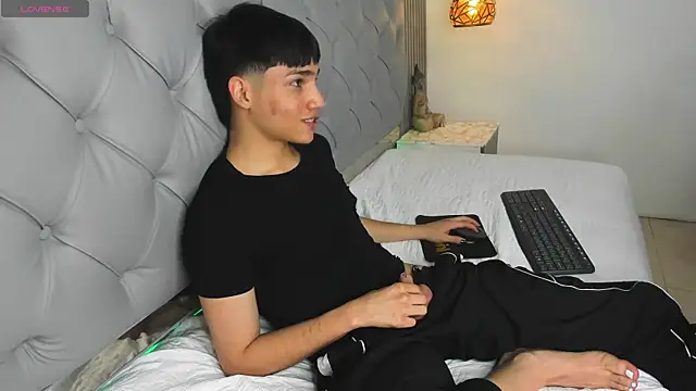 samblack_ (M twink) - GOAL TODAY