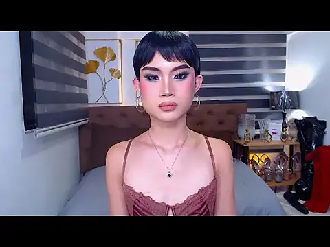 JuicyCockThea webcam