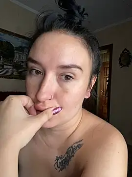Roxana_Bell webcam