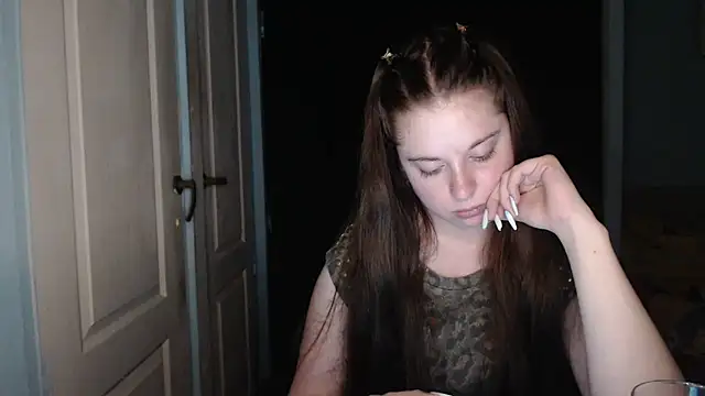 ryhhnnagold99 live cam on StripChat