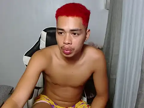 curlyasian_njxx webcam