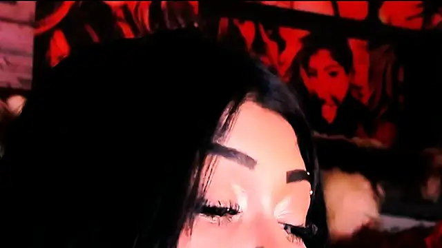 indian_dreamgirl webcam