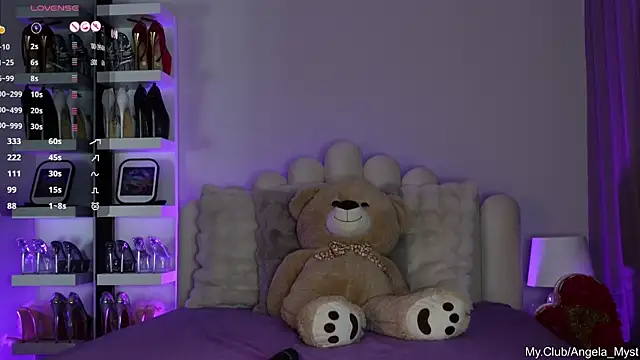 Angela_Myst webcam