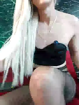 crislingery_dolli webcam