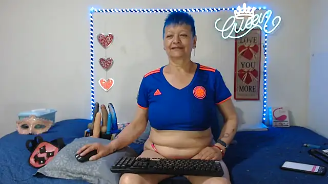 loquitaqueen011 webcam