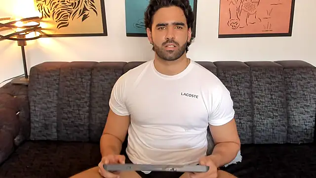 brad_martin (M young) - NAKED AND HARD COCK