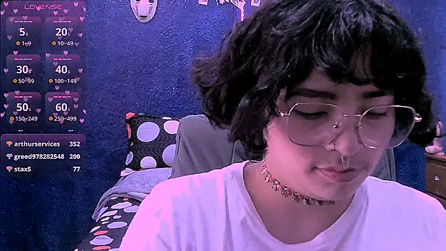 NinaYellow