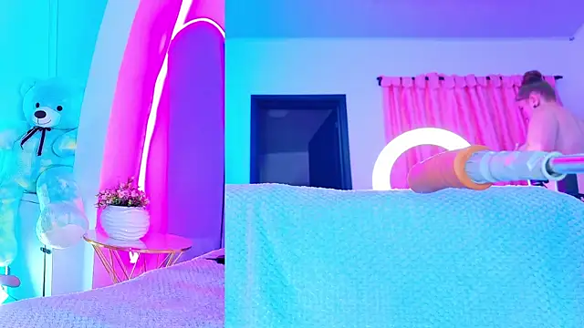 NathaxaLeans webcam