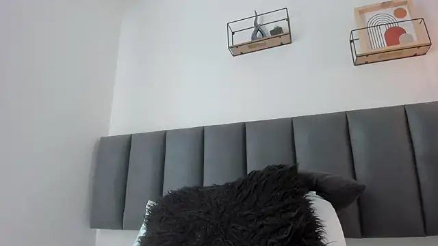 MaraOwen_ webcam