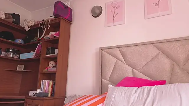 Megan_Lim webcam