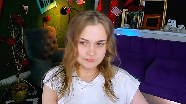 LissaTelor webcam