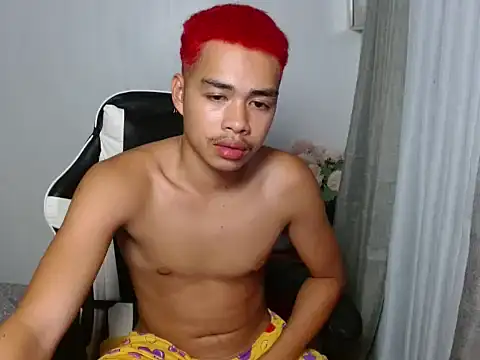 curlyasian_njxx (M twink) - public cum show
