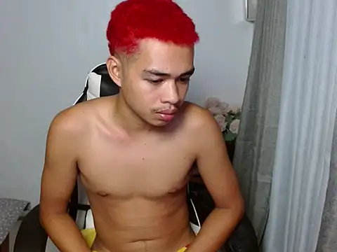 curlyasian_njxx