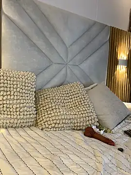 Ivi_Aiko webcam