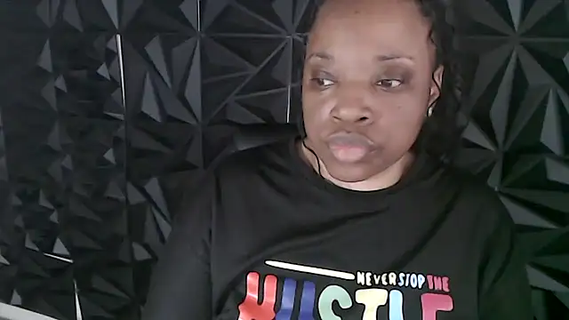 Sexymona1218 webcam