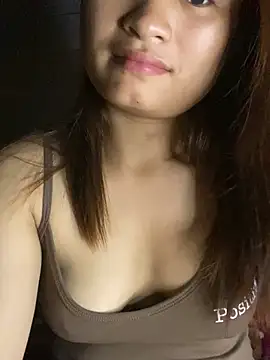 Cute-Sexyy webcam