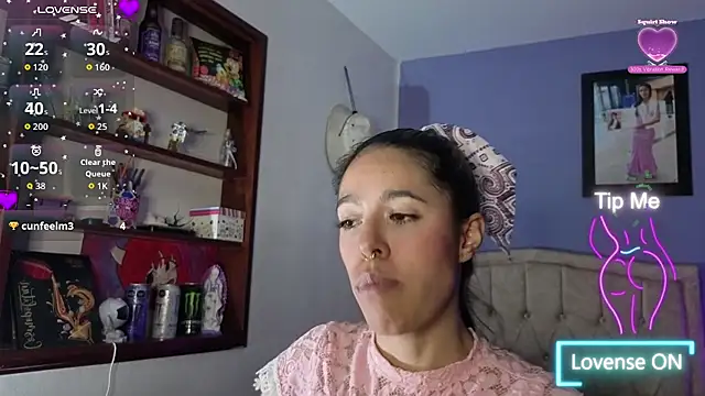 stephania_t webcam
