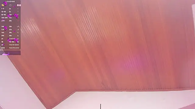 elodie_walker webcam
